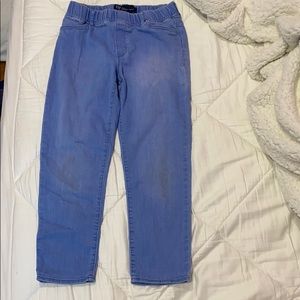 gap stretchy jeggings has a little stain